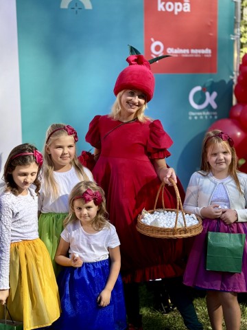 Bērnu popgrupa "Dzērvenes"